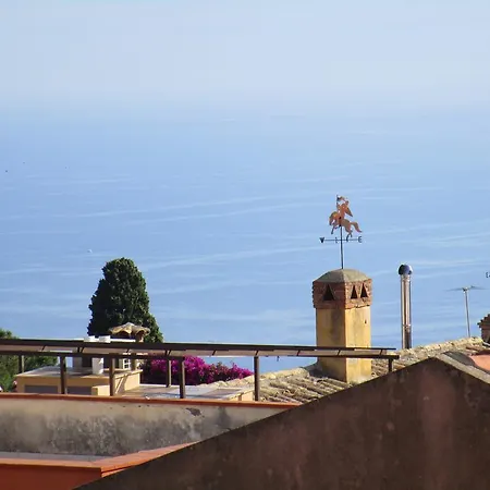 Arche Apartment Taormina Room photo