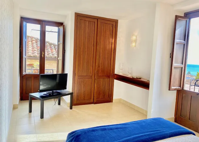 Arche Apartment